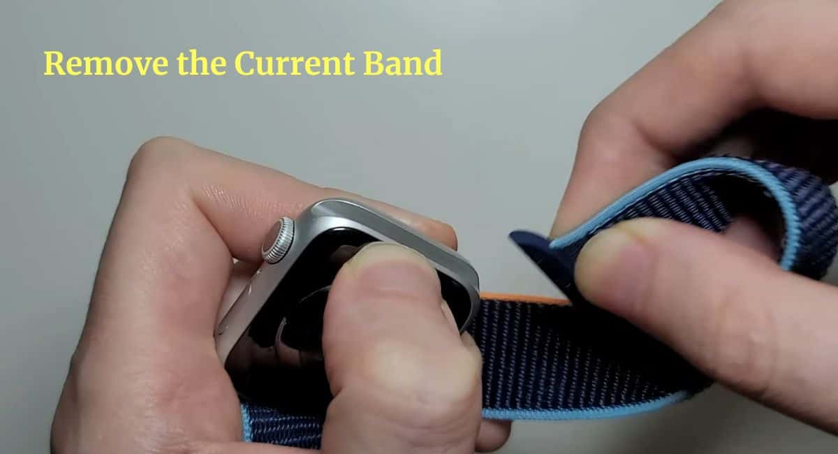 How to Change Apple Watch Band 7 Easy Steps